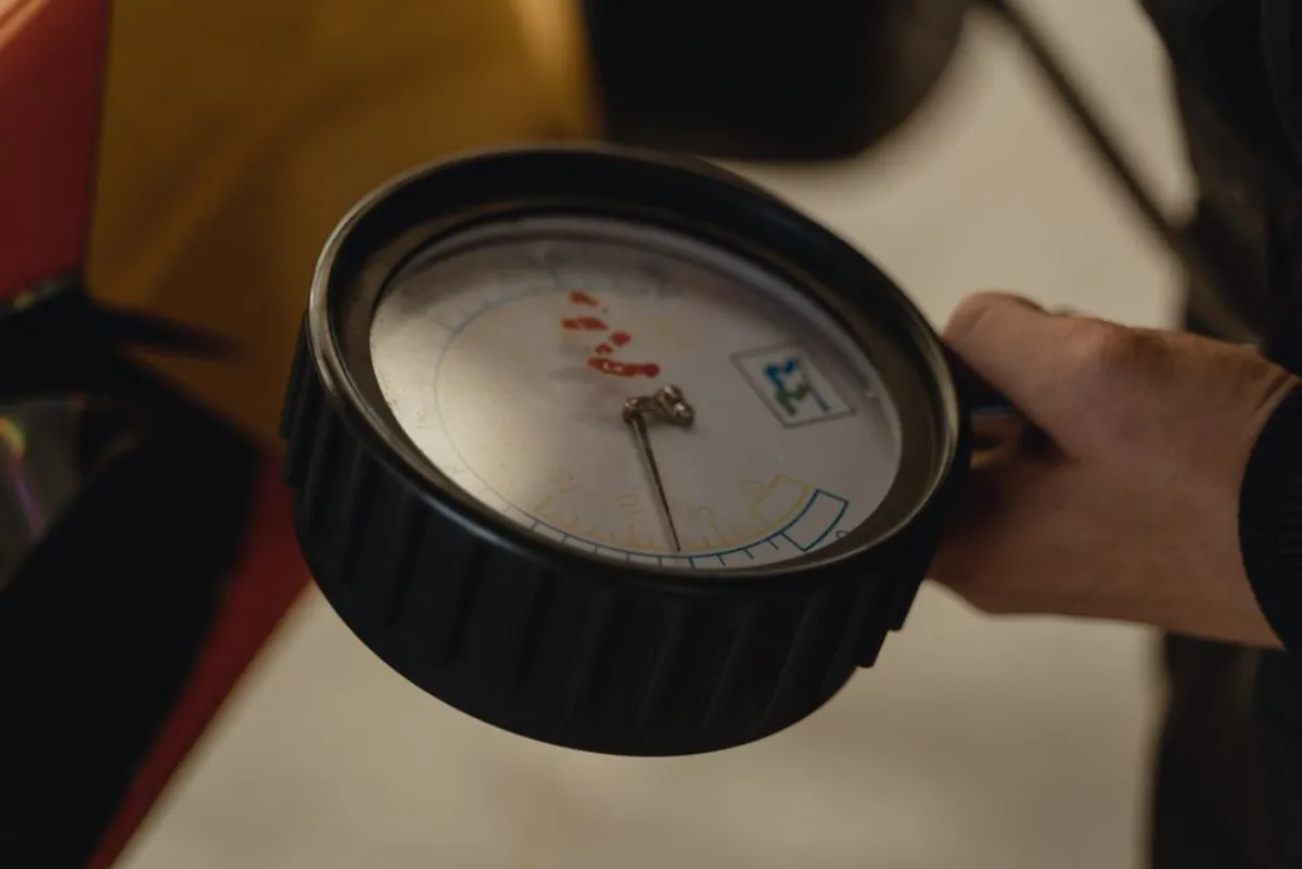 pressure gauge